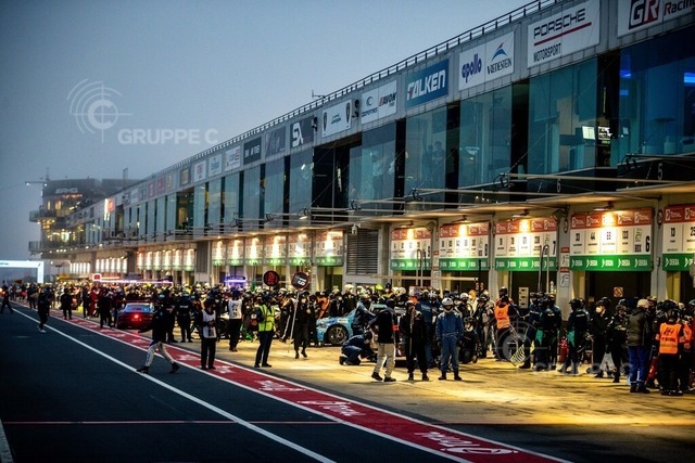 24hNbr21_114035TU_TU | Motorsport-Fotografie: DTM, 24h Nürburgring und GT-Action in hochauflösenden Bildern. Entdecke packende Rennmomente & Impressionen direkt aus der Boxengasse. - Realisiert mit Pictrs.com