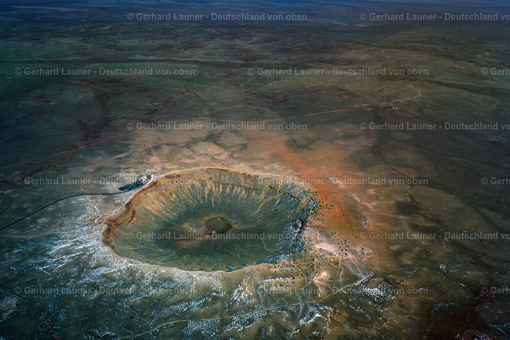 USA5653 | Meteor Crater, Arizona, USA 1998