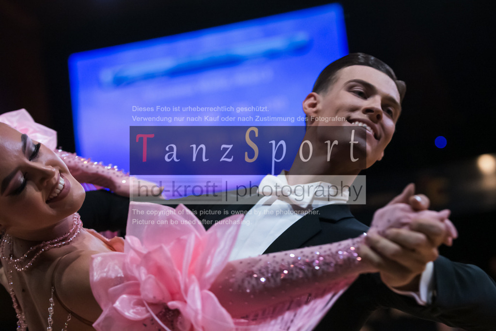 20250822_WDSF-GS-STD_R2_4821 | Tanzsportbilder, Standardtanz, Lateintanz, WDSF, DTV, LTVB, dancecomp, goc, hessen tanzt, blaues band der spree, walzer, tango, wiener walzer, slowfox, quickstepp, samba, rumba, cha-cha-cha, paso doble. jive, hd-kroft photography, turniertanzsport