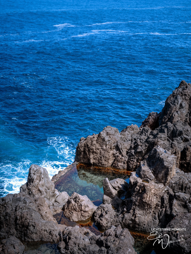 20230423-123512 MADEIRA _057-1 | Herzlich willkommen auf meiner Seite! Ich bin Elke Wallnisch, Deine Fotografin für lichtstarke Momente. Der Name steht für alles, was mich mit der Fotografie verbindet: Das Licht und seine machtvolle Wirkung auf eine Situation oder unsere Stimmung - Realisiert mit Pictrs.com
