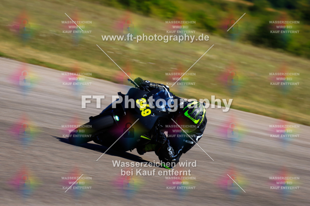 _NNN0554 | Hier findet Ihr Bilder von Touristenfahrten auf der Nürburgring Nordschleife oder von anderen Veranstaltungen die ich besucht habe. Viel Spass beim Durch Schauen 
