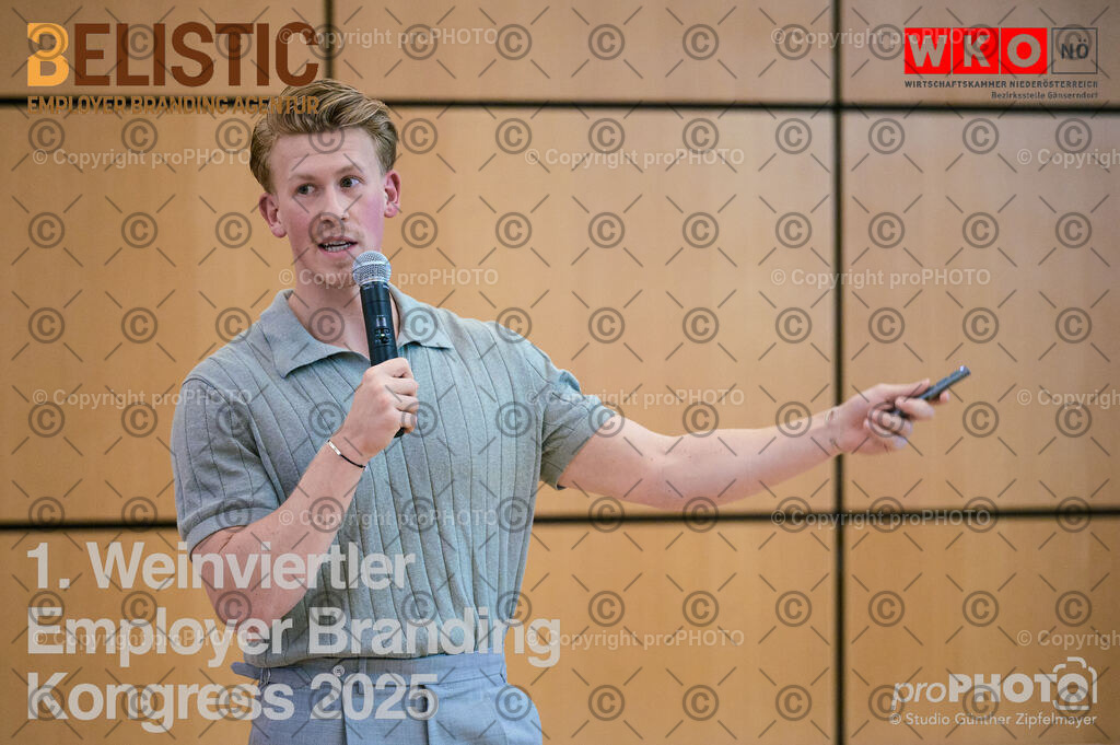 329_202509_EmployerBranding_NZ6_0326 | proPHOTO - Realisiert mit Pictrs.com