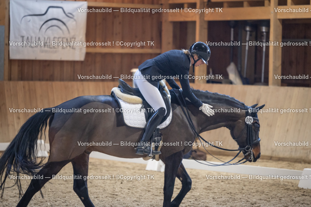 _D5A5021 | Emotionale Pferde- & People-Fotografie rund um Heidelberg, Leimen & Umgebung. Natürliche Fotos von Pferd, Mensch & Familie. Jetzt Termin sichern!