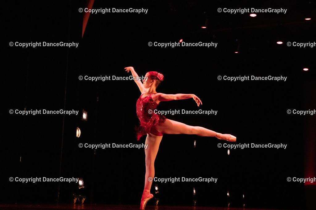 GPHY6755 | DanceGraphy - Realisiert mit Pictrs.com