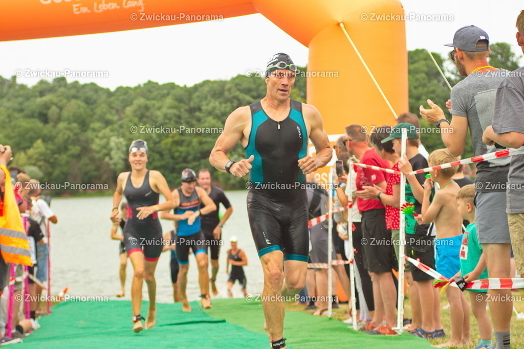 2023_0630_KoberTriathlon_Jeder0067 | Urban. Natur. Panorama. Luftbild. 
Der Bildershop für aufregende Perspektiven!
Für Deko, Wandbild und Kalender!
Wir bringen LED-Bilder zum Leuchten!
