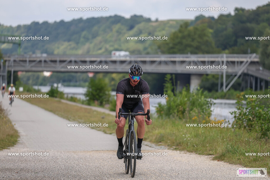 LUR_2032 | Regensburger Triathlon                                       #sportshot_your_pictrs                                    #yourpictrs                                                        @Sportshotphotography                                   Photo Credit:www.sportshot.de