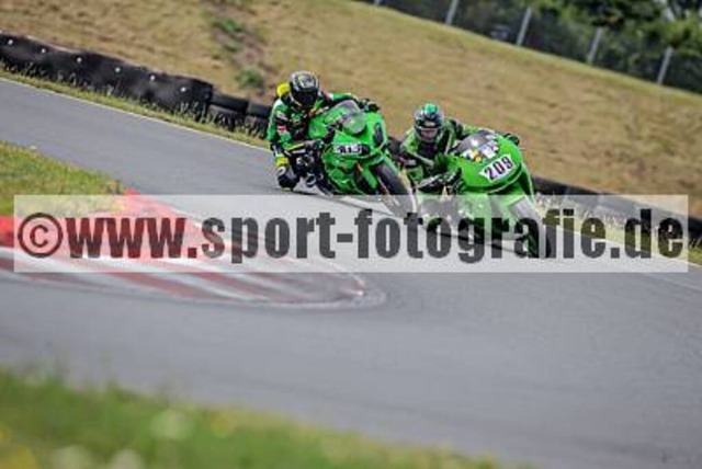 spof6589 | Professionelle Fotos von Sportveranstaltungen, aber auch Hochzeiten und anderen Events. - Realisiert mit Pictrs.com