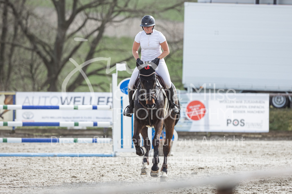 220413_LateEntry_MzH_SprPf-L-108 | Frühlingsfest der Pferde 
Outdoor Late Entry in Herford 
Springpferde-L
Springpferde-M*