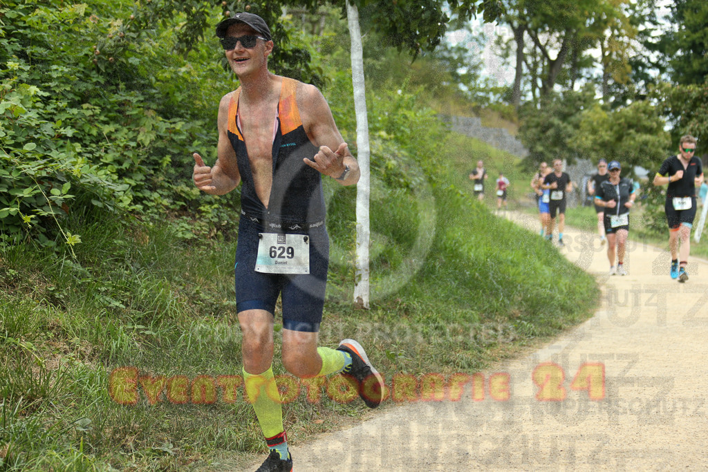 250824_1419_EX1_5837 | Sportfotografie im Rhein-Sieg Kreis, Köln, Bonn, NRW, Rheinland Pfalz, Hessen, etc. Unser Tätigkeitsfeld umfasst den Laufsport vom Volkslauf über den Marathon, Duathlon, Triathon bis zum Ultralauf wie Kölnpfad Ultra oder Schindertrail.