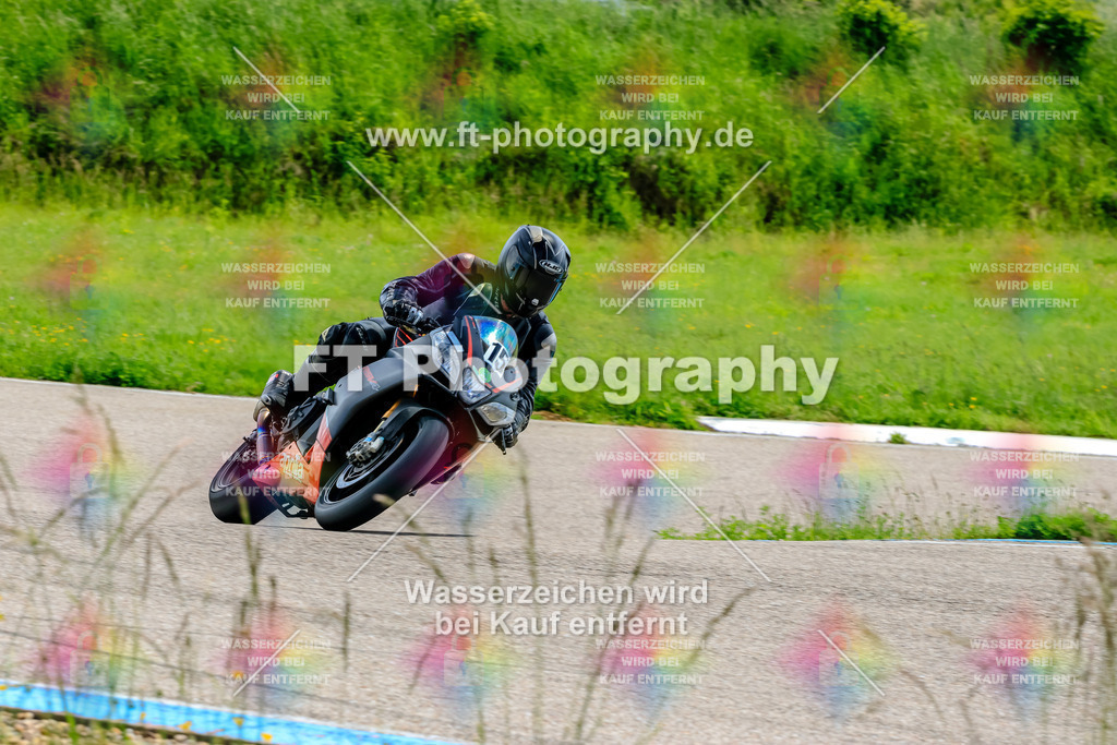 MotoTeam-0402 | Hier findet Ihr Bilder von Touristenfahrten auf der Nürburgring Nordschleife oder von anderen Veranstaltungen die ich besucht habe. Viel Spass beim Durch Schauen 