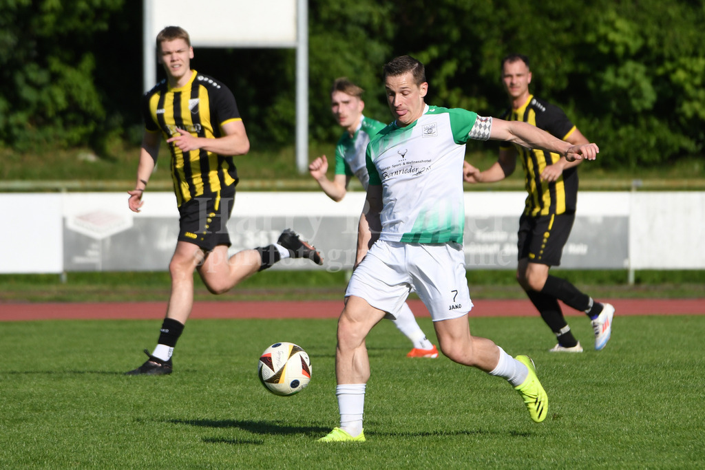 SpVgg GW Deggendorf : TSV Oberschneiding | Testspiel 20.06.2026Doppeltorschütze Roman Artemuk (SpVgg GW Deggendorf #7) - Realisiert mit Pictrs.com