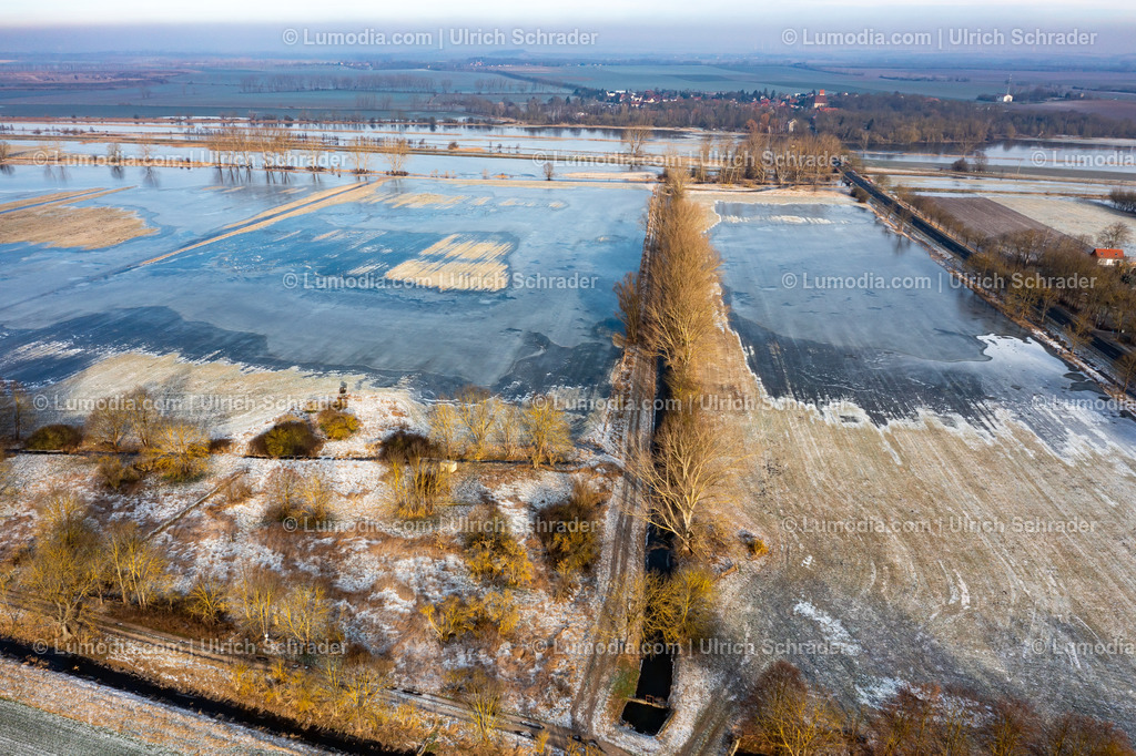10049-51830 - Hochwasser im Großen Bruch | Stockfoto und Bilderpool mit Bildmaterial aus Deutschland, dem Harz, Halberstadt, Quedlinburg, Wernigerode und weltweit. Qualitativ hochwertige und professionelle Fotos anschauen und kaufen. - Realisiert mit Pictrs.com