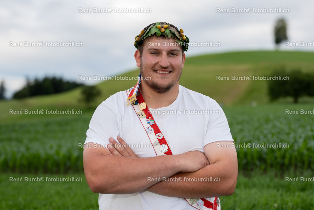 Waser Christoph | René Burch leidenschaftlicher Fotograf aus Kerns in Obwalden.  Hier finden sie Sport, Landschaft und Natur Fotografie.
 - Realisiert mit Pictrs.com