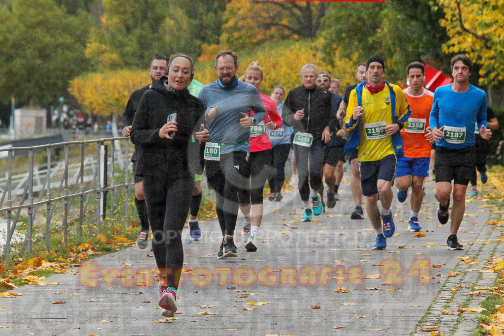 251019_1019_EV4_2277 | Sportfotografie im Rhein-Sieg Kreis, Köln, Bonn, NRW, Rheinland Pfalz, Hessen, etc. Unser Tätigkeitsfeld umfasst den Laufsport vom Volkslauf über den Marathon, Duathlon, Triathon bis zum Ultralauf wie Kölnpfad Ultra oder Schindertrail.