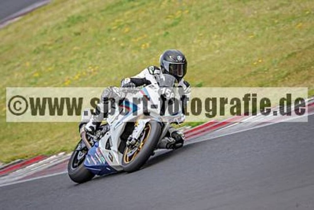 spof9117 | Professionelle Fotos von Sportveranstaltungen, aber auch Hochzeiten und anderen Events. - Realisiert mit Pictrs.com