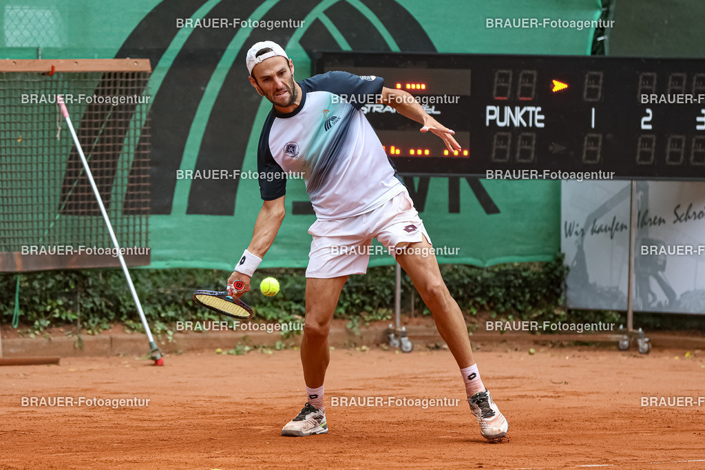 HTC Blau-Weiß Krefeld - LTTC Rot-Weiß Berlin  | Krefeld, Deutschland 21.07.2023, Stefano Travaglia (HTC Blau-Weiß Krefeld) gegen Timo Stadder (LTTC Rot-Weiss Berlin) ,

bei der 2. Tennis Bundesliga Nord Begegnung zwischen HTC Blau-Weiß Krefeld und LTTC Rot-Weiß Berlin am 21.07.2023 in Krefeld.

(Foto: BRAUER-Fotoagentur)
 
