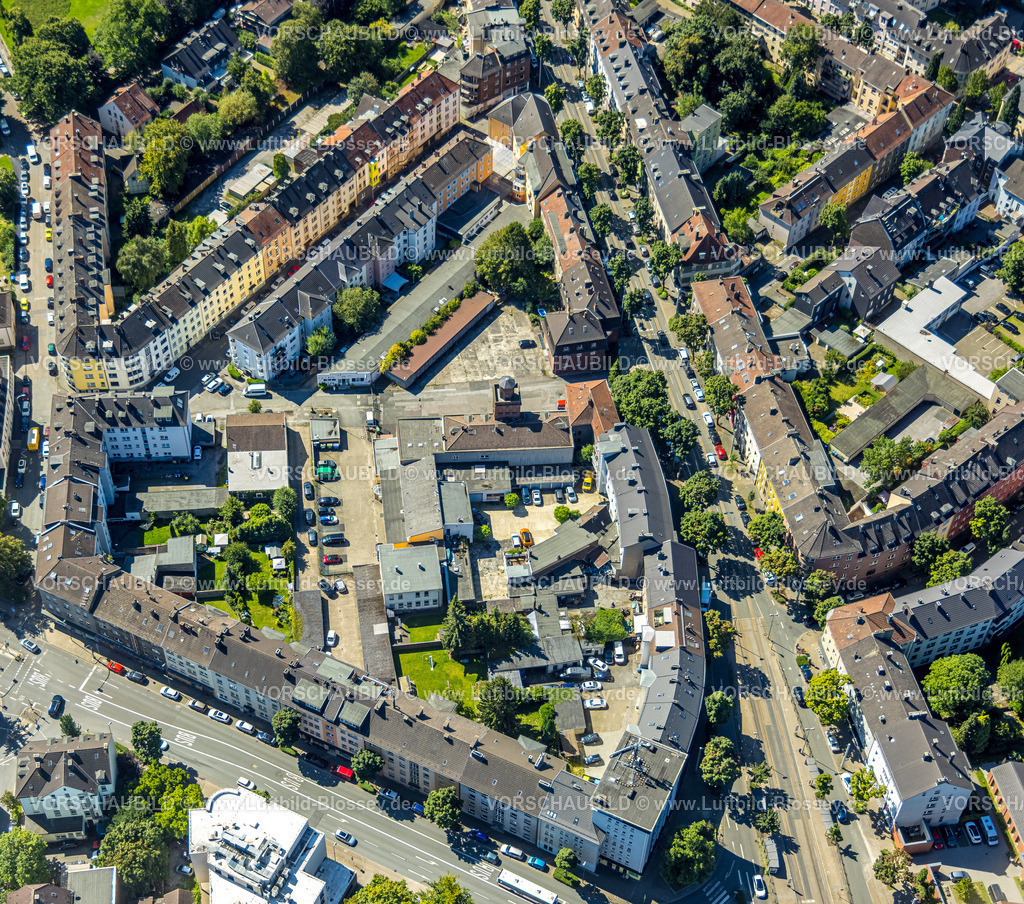 Witten230800588 | Luftbild, Feuerwehr Witten Löscheinheit Altstadt mit Turm, Hauptstraße, Sonnenschein, Witten, Ruhrgebiet, Nordrhein-Westfalen, Deutschland