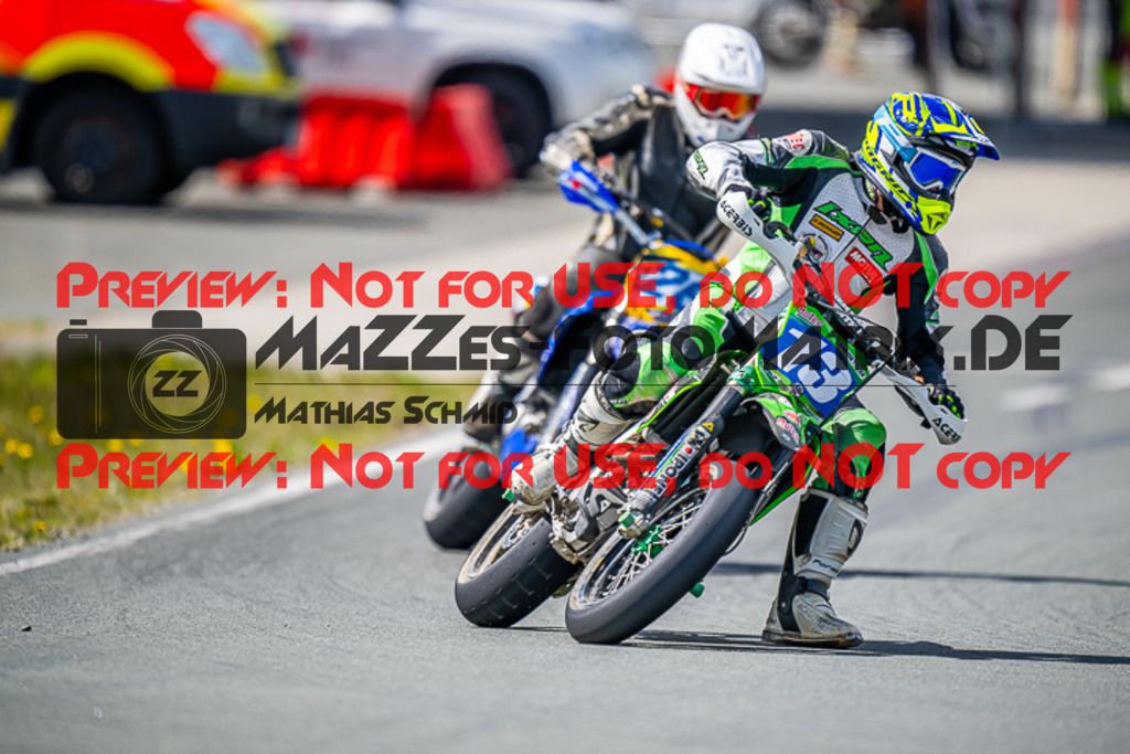 MaZZes_FotoMatrix_230506_3197 | UE40