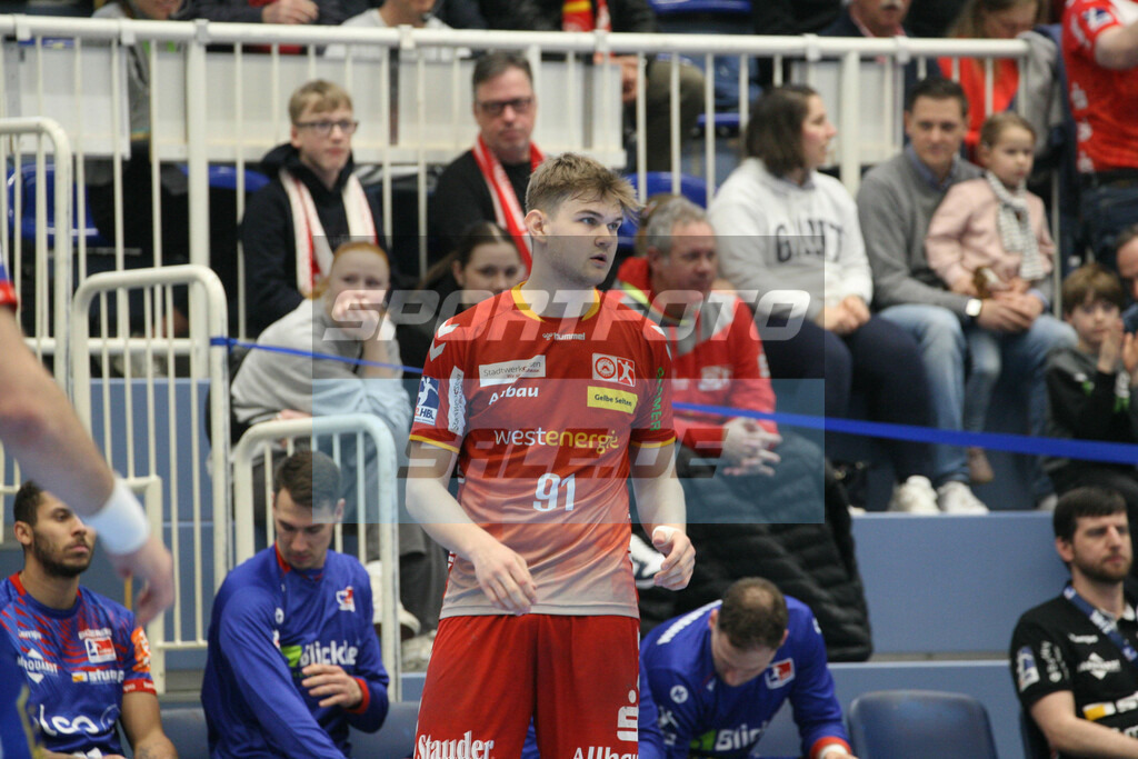 TUSEM Essen - HBW Balingen | Alexander Schoss - © Sportfoto-Sale (MK) - Realisiert mit Pictrs.com