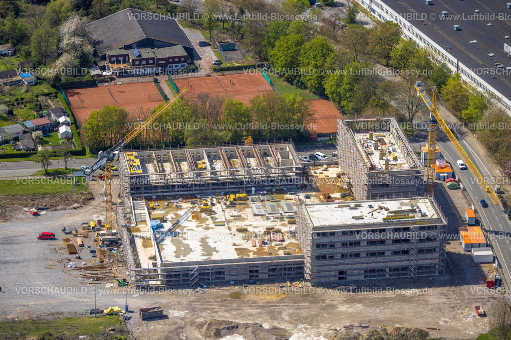 Herne230403094Ost | Luftbild, Baustelle mit Neubau Kaiserquartier, auch Quartier Kaiserstraße, TC Emschertal Herne, Baukau, Herne, Ruhrgebiet, Nordrhein-Westfalen, Deutschland