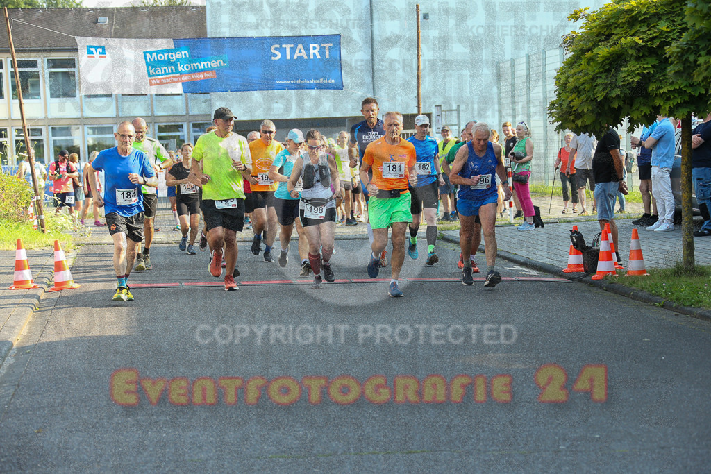 240802_1819_EX1_5844 | Sportfotografie im Rhein-Sieg Kreis, Köln, Bonn, NRW, Rheinland Pfalz, Hessen, etc. Unser Tätigkeitsfeld umfasst den Laufsport vom Volkslauf über den Marathon, Duathlon, Triathon bis zum Ultralauf wie Kölnpfad Ultra oder Schindertrail.