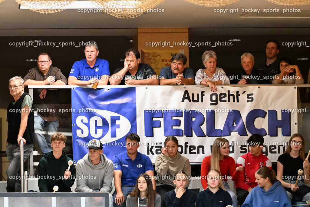 SC Ferlach vs. Bregenz Handball | Obmann SC Ferlach Walter PERKOUNIG, Besucher Ballspielhalle Ferlach, SC Ferlach vs. Bregenz Handball, SC Ferlach vs. Bregenz Handball am 28.09.2024 in Ferlach (Ballspielhalle Ferlach), Austria, (Photo by Bernd Stefan)