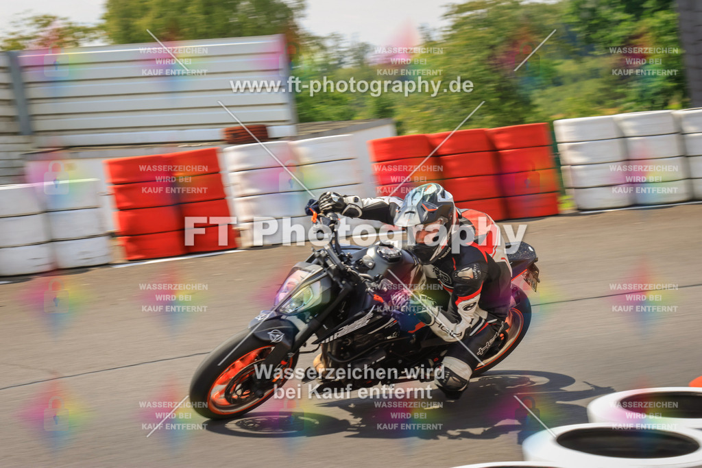 _DSK2767 | Hier findet Ihr Bilder von Touristenfahrten auf der Nürburgring Nordschleife oder von anderen Veranstaltungen die ich besucht habe. Viel Spass beim Durch Schauen 