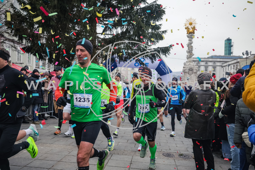 SILVESTERLAUF LINZ 25 | Linz, AUSTRIA, 31. Dezember 25, TRIRUN SILVESTERLAUF LINZ 25 , Image shows: 
Photo: WAPICS / BINDER Manuel