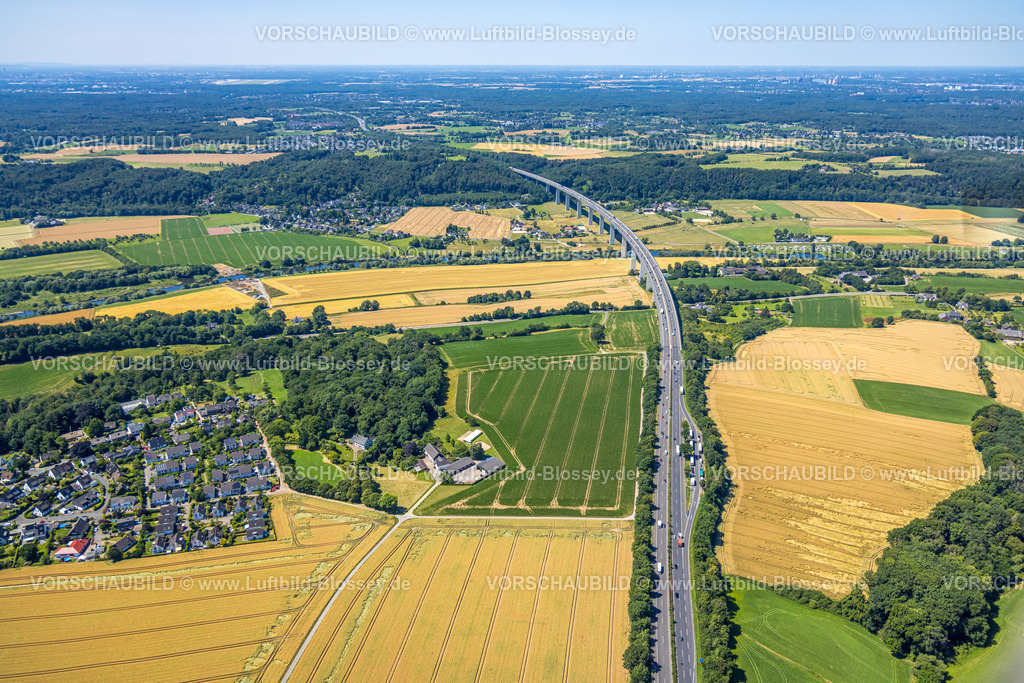 Muelheim230703613 | Luftbild, Mintarder Ruhrtalbrücke der Autobahn A52 mit Rastplatz Ickten, Menden und Ickten, Mülheim an der Ruhr, Ruhrgebiet, Nordrhein-Westfalen, Deutschland
