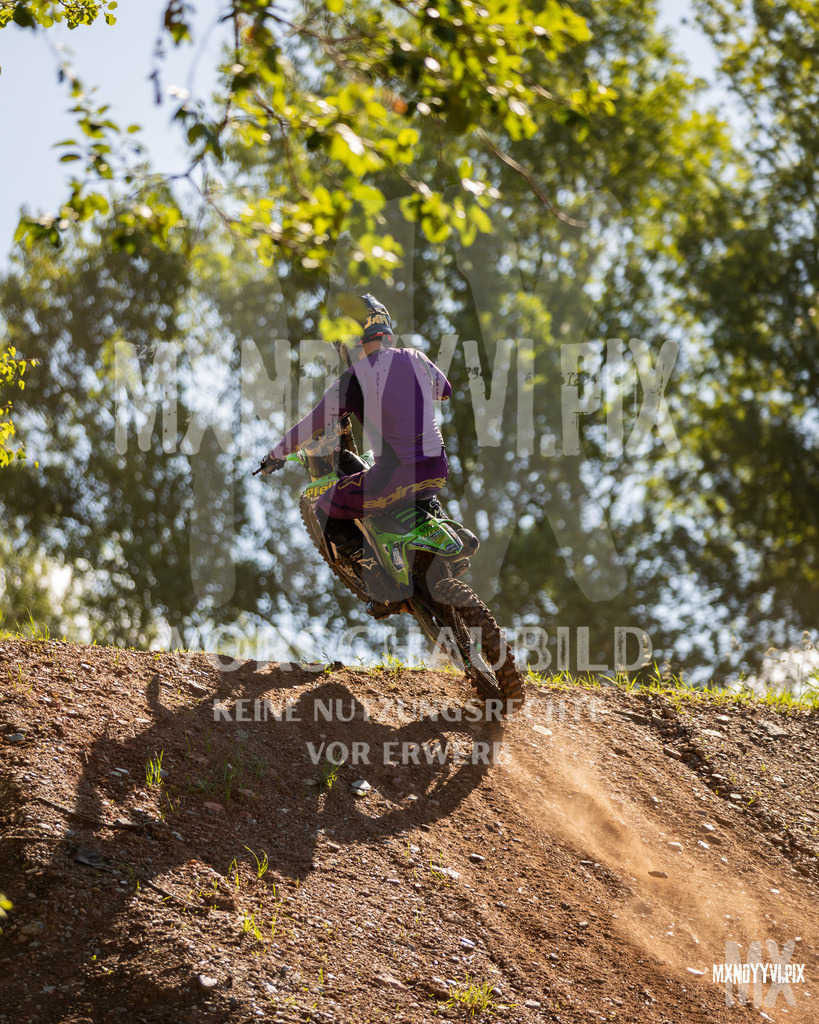 866A0729 | mxndyyvipix