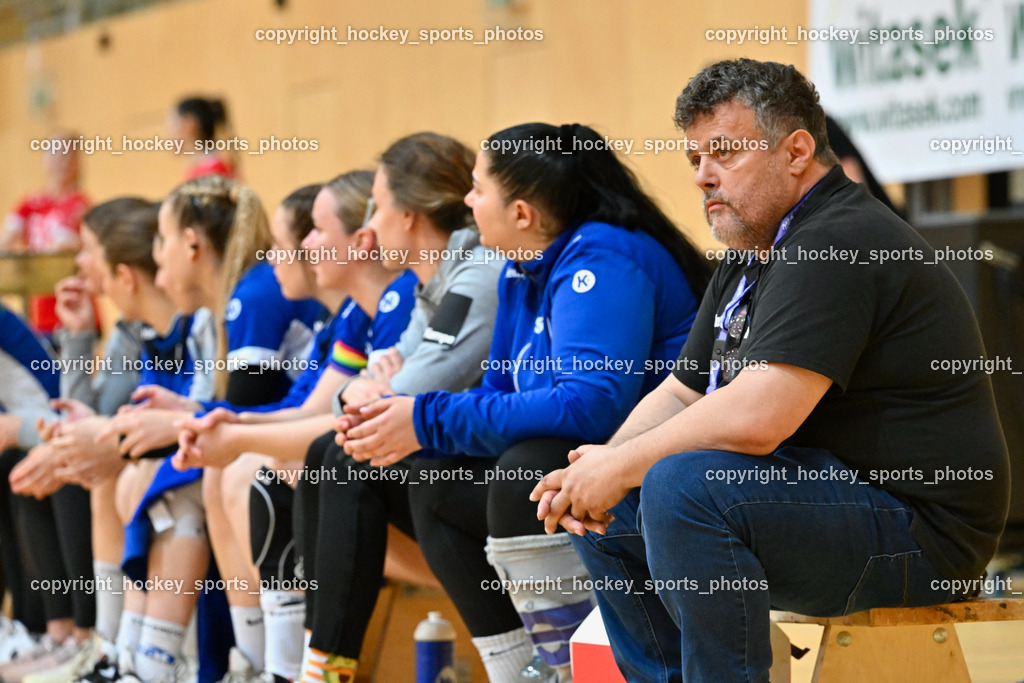 SC Ferlach Damen vs. WAT Atzgersdorf 18.5.2023 | Spielerbank SC Ferlach Damen, Assistentcoach Betreuer Sektionsleiter SC Ferlach Damen Buchbauer Wolfgang