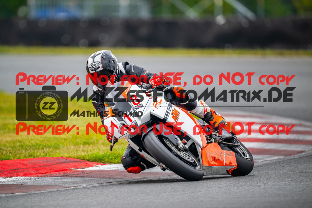 MaZZes_FotoMatrix_240724_6007705_3698 | ROT