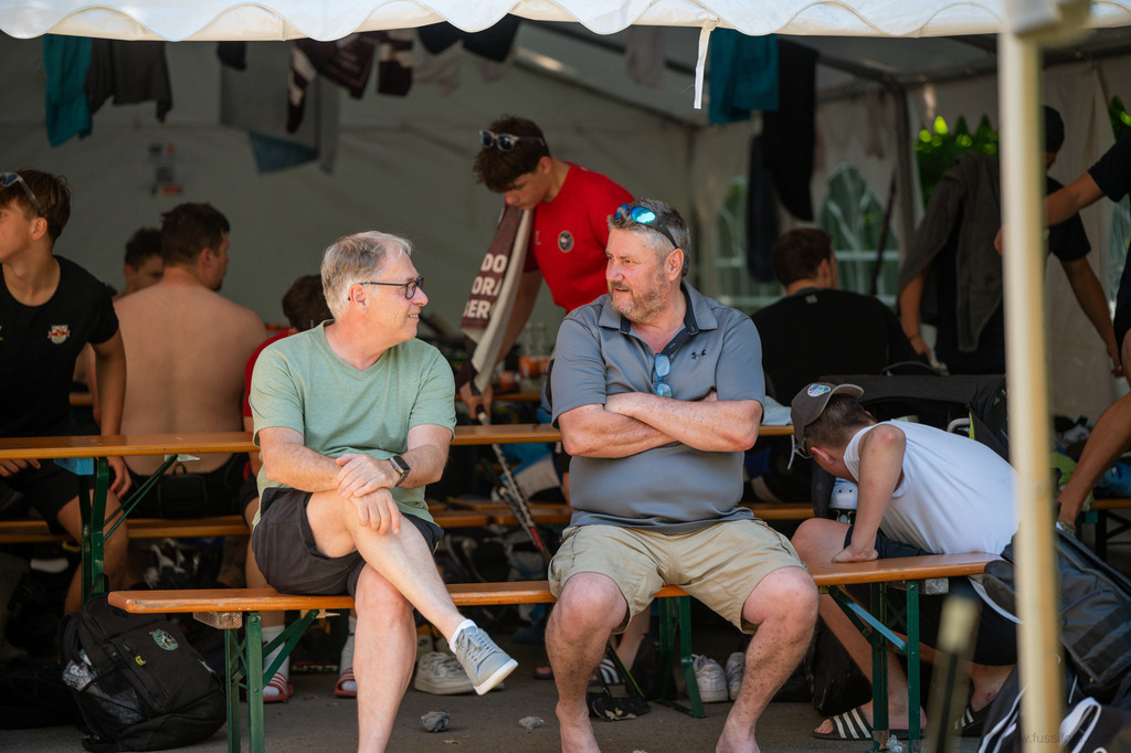 Unbenannt-693 | "Fussifoto.com – Ihr Ansprechpartner für hochwertige Fotografie! Entdecken Sie kreative Bilder und professionelle Dienstleistungen. Kontaktieren Sie uns für Ihre Projekte!"