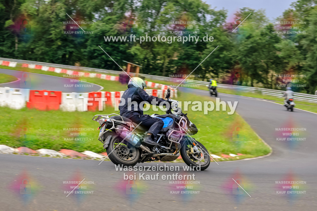 VBK-6435 | Hier findet Ihr Bilder von Touristenfahrten auf der Nürburgring Nordschleife oder von anderen Veranstaltungen die ich besucht habe. Viel Spass beim Durch Schauen 