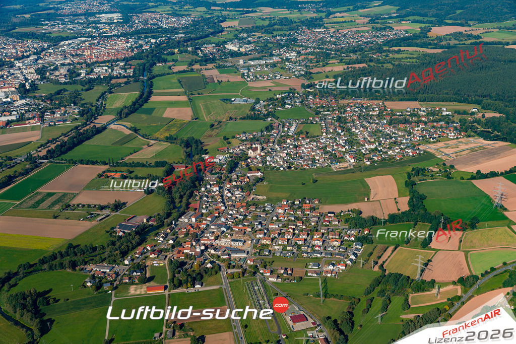 Das Luftbild der Stadt Schirmitz wurde 2021 vom Flugzeug heraus erstellt (keine Drohne) Aufnahmehöhe ca.450 Meter- hohe Bildauflösung und Druck-Qualität garantiert!