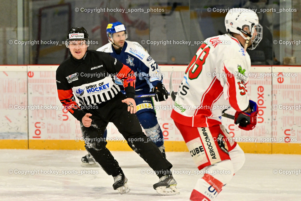 ESV FERLACH vs. ESC SOCCERZONE STEINDORF | UNTERWEGER Dominik Referee, #58 Florian Matthias ESV Ferlach, ESV FERLACH vs. ESC SOCCERZONE STEINDORF, ESV FERLACH vs. ESC SOCCERZONE STEINDORF am 22.11.2024 in Ferlach (Eishalle Ferlach ), Austria, (Photo by Bernd Stefan)