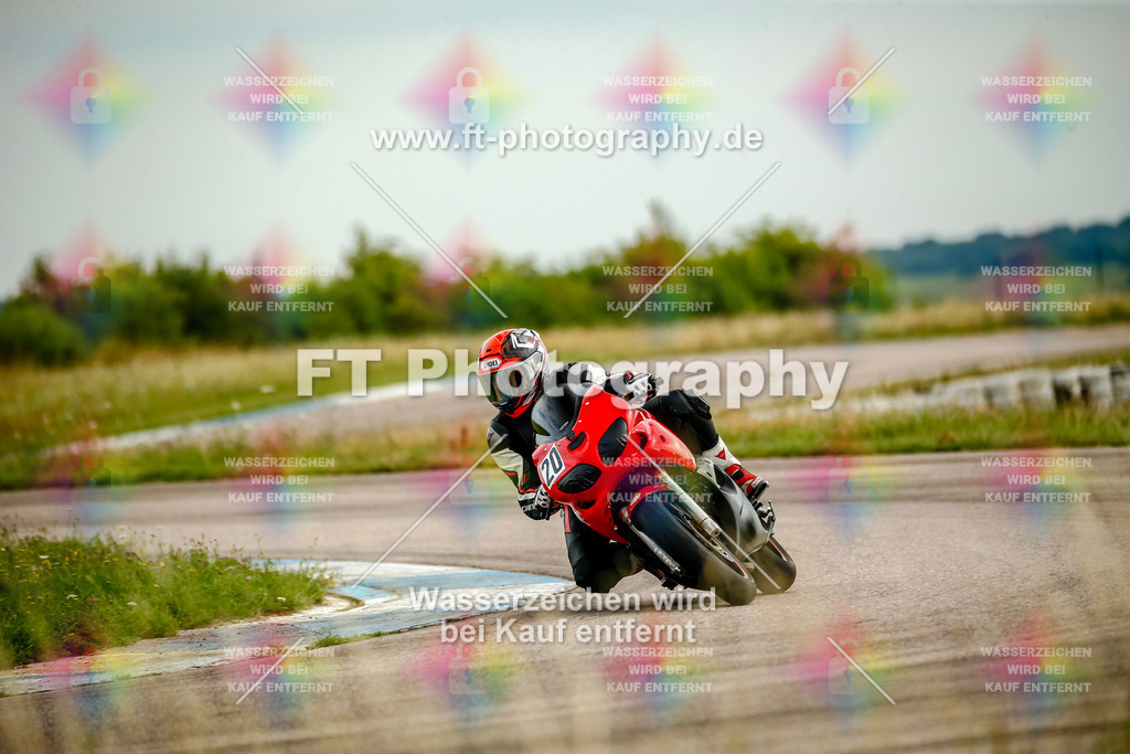 Chambley Juli-2144 | Hier findet Ihr Bilder von Touristenfahrten auf der Nürburgring Nordschleife oder von anderen Veranstaltungen die ich besucht habe. Viel Spass beim Durch Schauen 