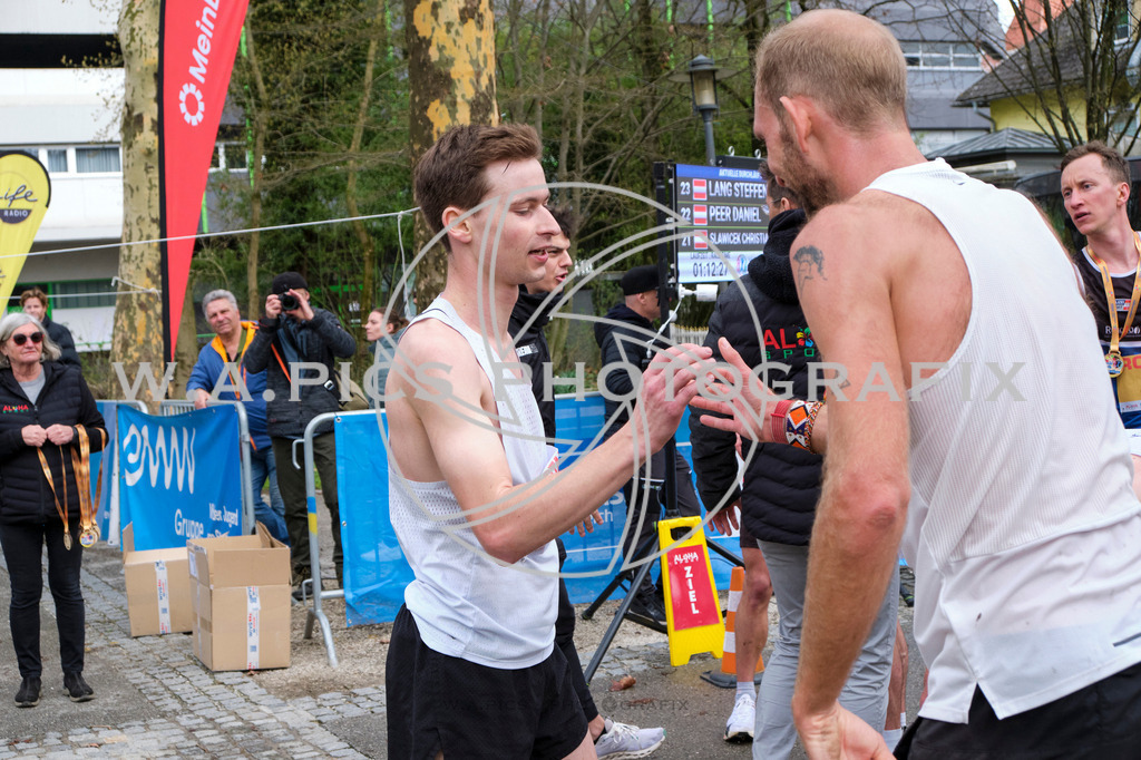 ..... | AUSTRIA, Wels, 30.03.25, ALOHA Wels Halbmarathon, Image Shows: , Foto: Wapics/RING M.