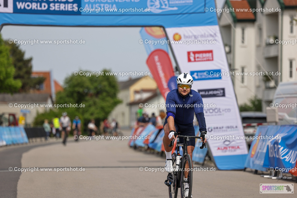 VJ__9265 | Neusiedlersee Radmarathon 2026@sportshot_your_pictrs #yourpictures#roadtowm2029 #nrm #neusiedlerseeradmarathon #neusiedlersee #neusiedlerseetourismus #burgenland #mörbisch #nrm26 #burgenlandtourismus #voglundco #poweredbyburgenlandtourismus #radsport #rad #marathon #ucigranfondo #visitburgenland #ucigranfondoworldseries