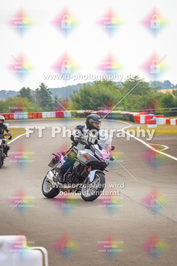 _DSK2005 | Hier findet Ihr Bilder von Touristenfahrten auf der Nürburgring Nordschleife oder von anderen Veranstaltungen die ich besucht habe. Viel Spass beim Durch Schauen 