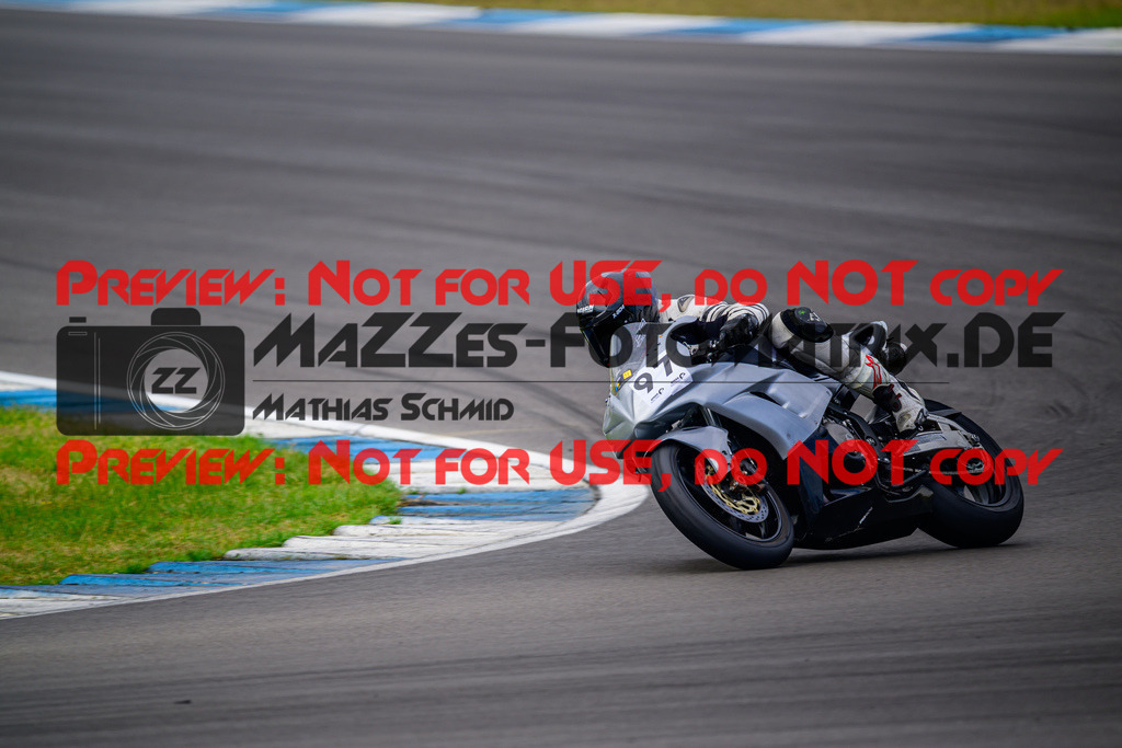 MaZZes_Fotomatrix_20250421_6007705_2898 | GELB