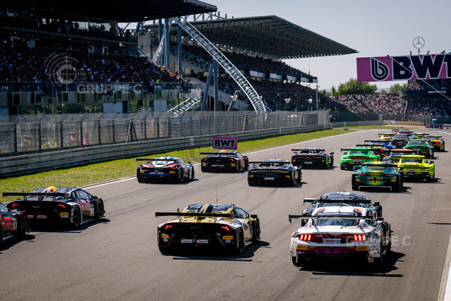DTM525_081013324710621TU_TU | DTM, 9. + 10. Rennen Nürburgring 2025 - Foto: Gruppe C Photography - Realisiert mit Pictrs.com