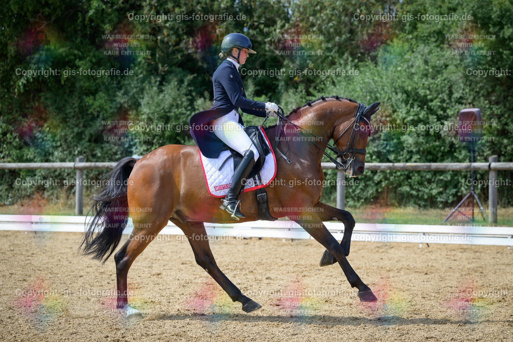 Klössinger_Lisa-Maria_Fidibaldi_230723_19 | gis-fotografie