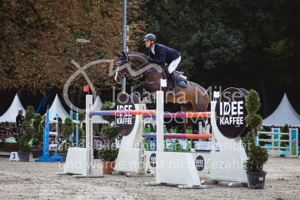 240915_OWLCh_GP-915 | Deine schönsten Turniermomente als professionelle Fotos! Entdecke hochwertige Pferdesport-Fotografie im Online-Shop. Jetzt Fotos finden & bestellen!