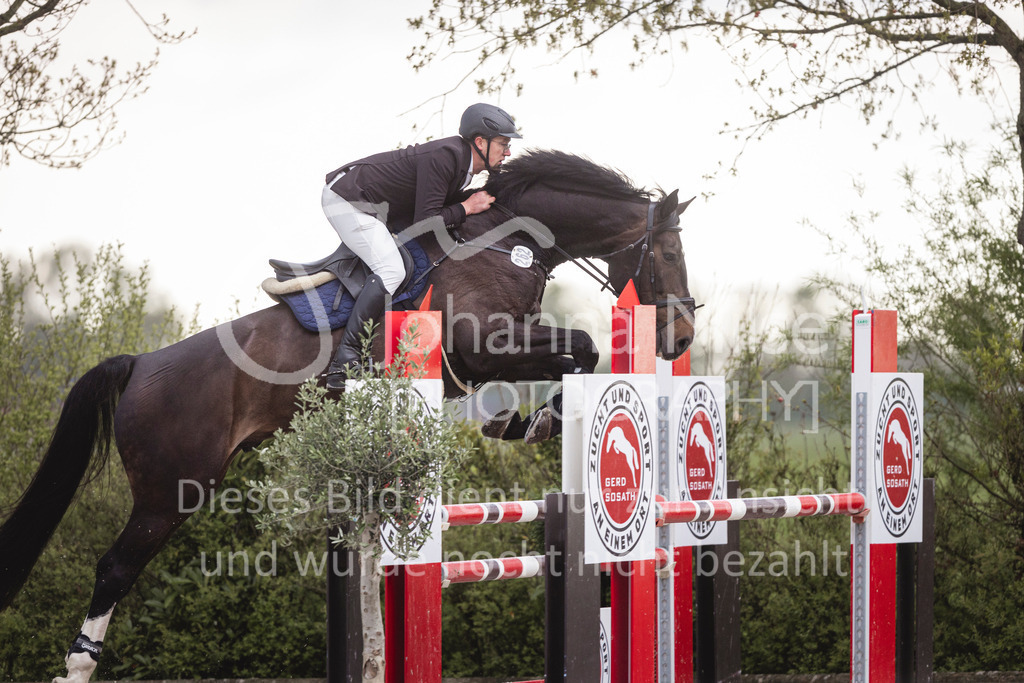 240424_Lemwerder_Stil-M-161 | Deine schönsten Turniermomente als professionelle Fotos! Entdecke hochwertige Pferdesport-Fotografie im Online-Shop. Jetzt Fotos finden & bestellen!