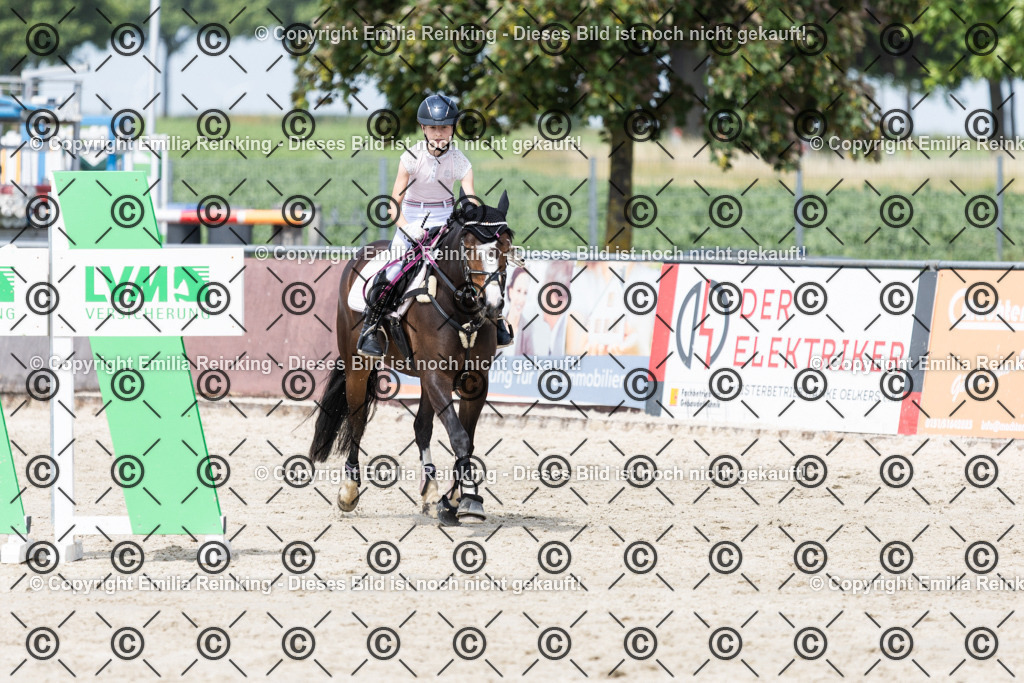 CL5A4136 | Emilia Reinking Fotografie - Realisiert mit Pictrs.com