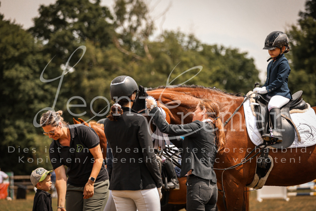 01.SoFZ00212 | Leoni Ertmer Photography - Realisiert mit Pictrs.com