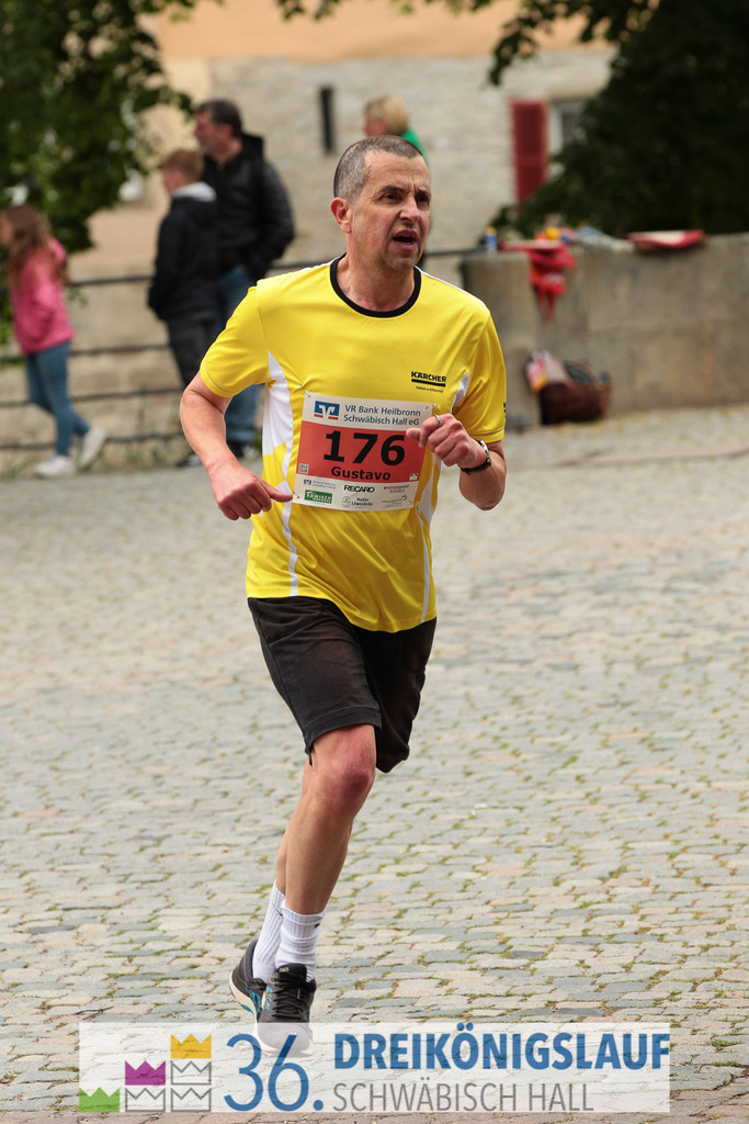 VR Bank Hauptlauf 10km | 3königslauf 2022 VR Bank Hauptlauf - Realisiert mit Pictrs.com