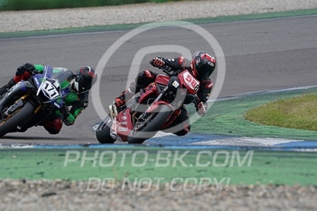 2023_05_01_PBK_29434 | Sportfotografie; SlowMotion; Video; Rennstrecke; Hafeneger; Speer; Racing; RSE; BMW; CBO; Trackday; Motorsportarena; Hockenheimring; Brno; Most; Barcelona; Valencia