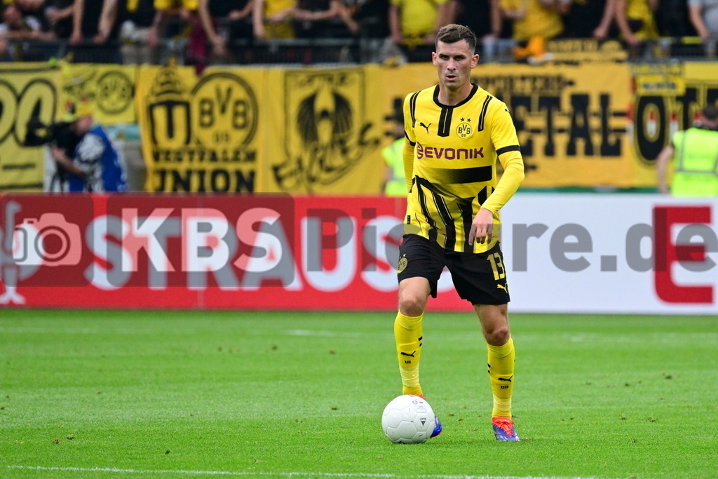 KBS Picture_PhoenixLuebeck-BorDortmund_055 | Gross Pascal (Borussia Dortmund) ,Sportplatz :  Volksparkstadion, - Realisiert mit Pictrs.com